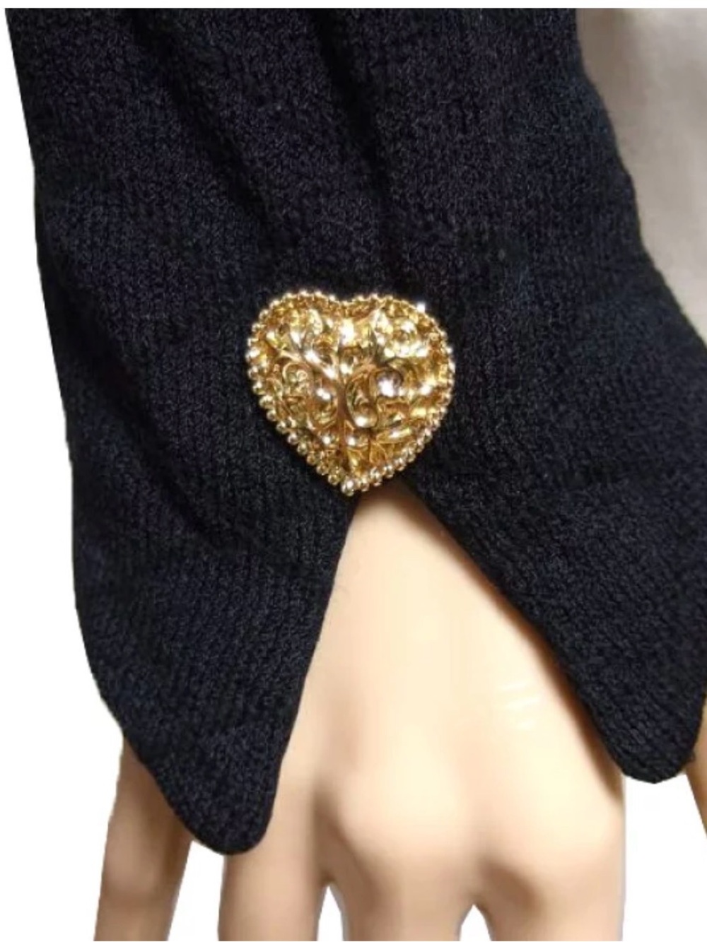 St. John Collection Heart Motif Turtleneck Sweater – Black & Gold – Size Medium - Picture 7 of 9